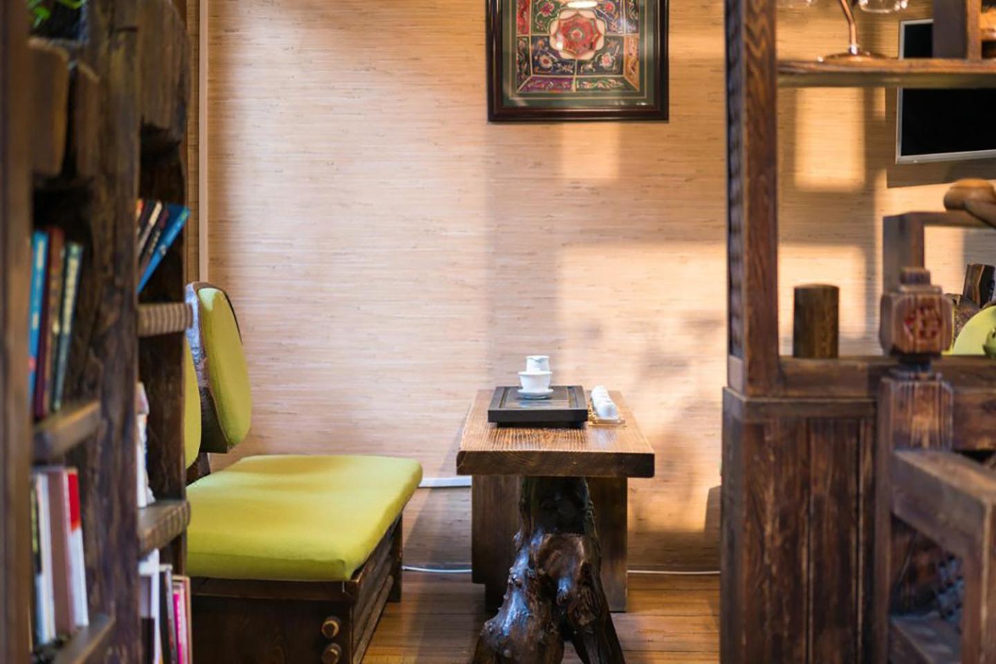 Big Tree Guesthouse - Naxi Old Style Lijiang  Zewnętrze zdjęcie
